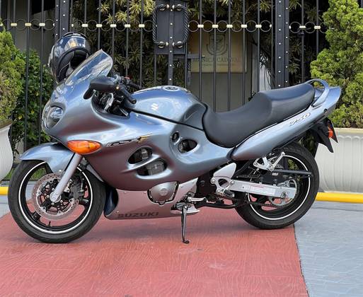 SUZUKI GSX 750 F SUZUKI GSX 750 F